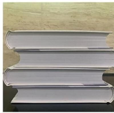 Полуавтоматическая машина для вставки эластичной ленты для ноутбуков с максимальным размером крышки 310x450 мм и минимальным размером крышки 140x190 мм